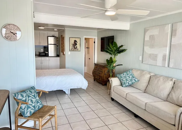 Ferienhaus Stunning With Community Pool Just Steps To And Boardwalk! *