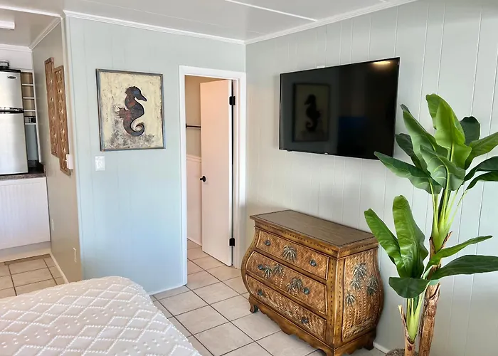 Stunning With Community Pool Just Steps To And Boardwalk! Holiday home Ocean City